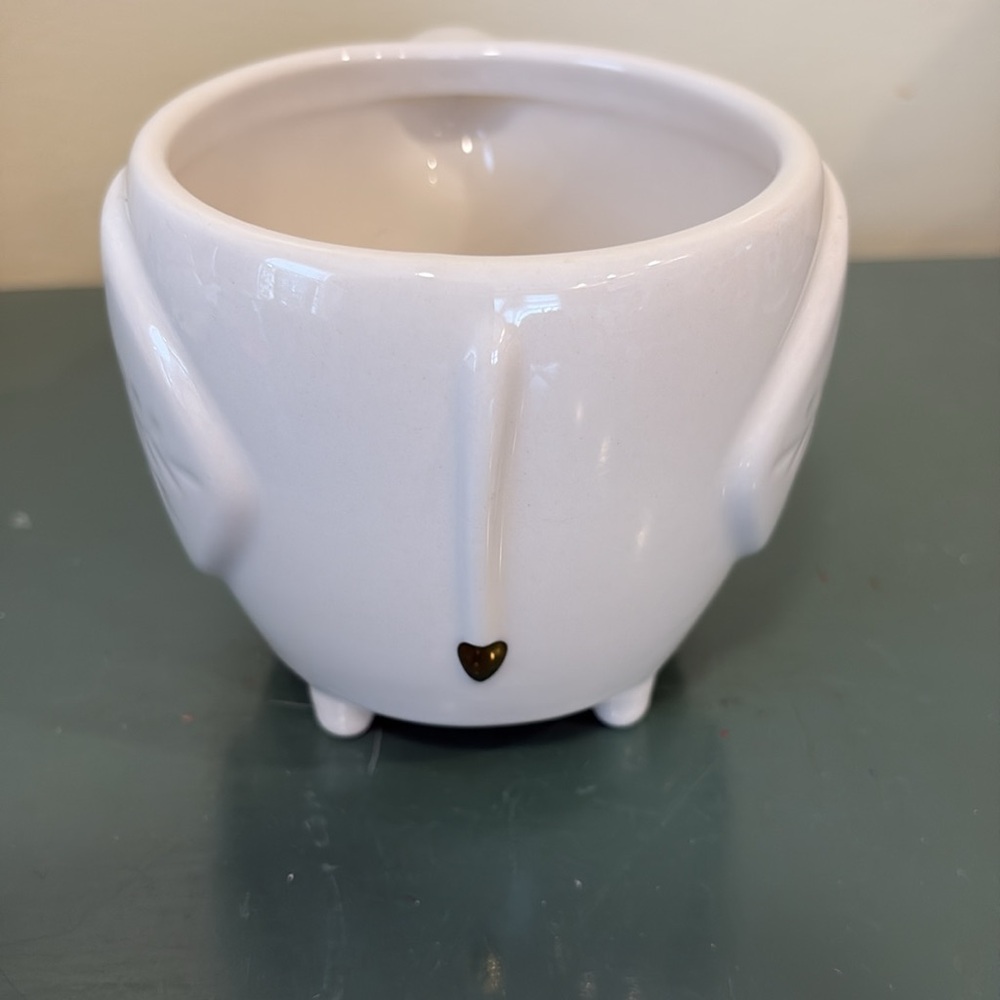 Opalhouse White Ceramic Elephant Mug With Gold Accents. - Picture 3 of 6